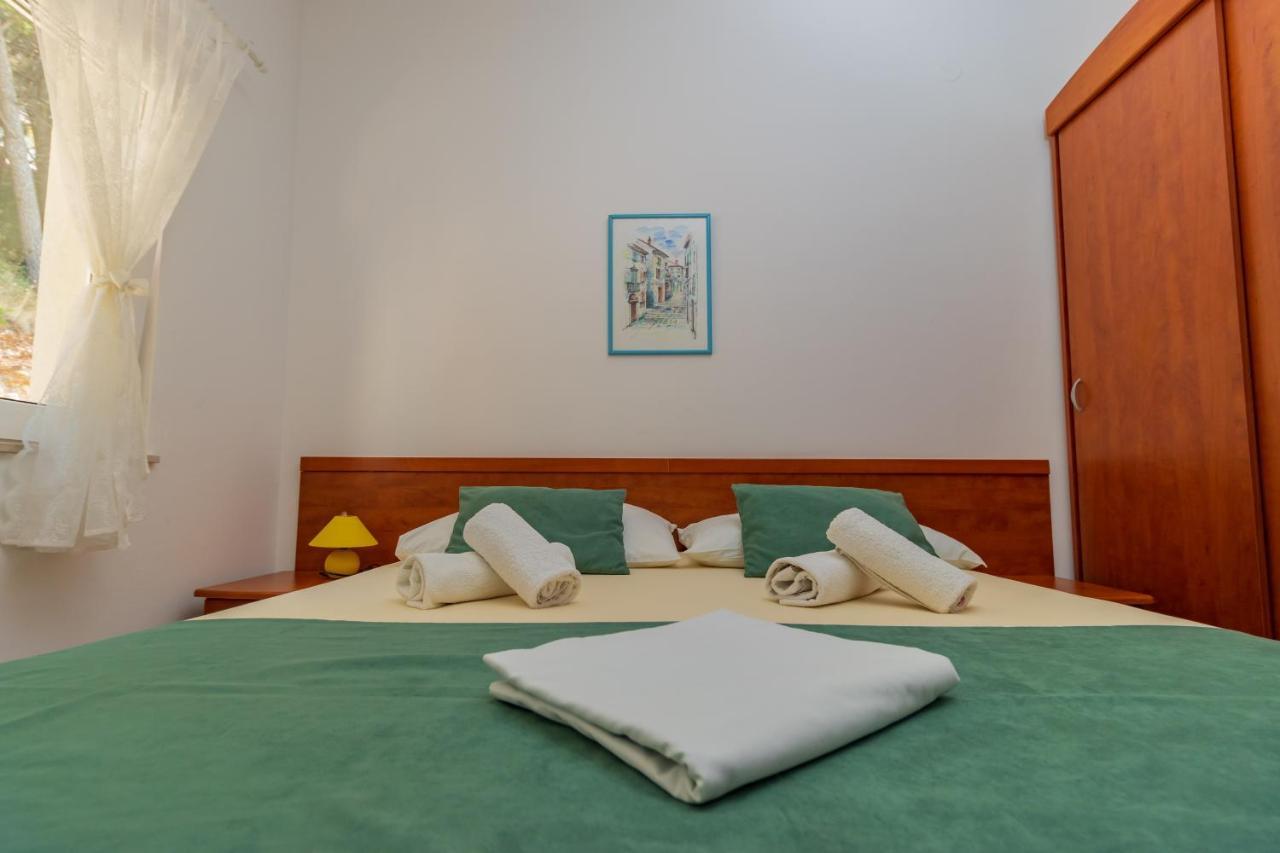 Apartments Villa Mandolina Marusici  Bagian luar foto